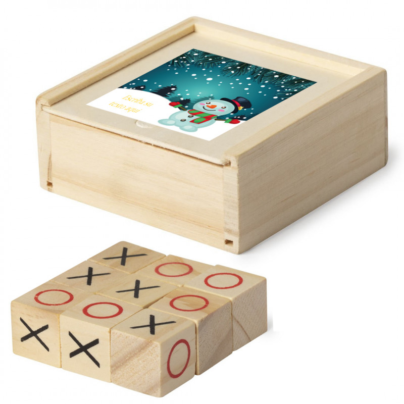 Gioco tic tac toe in scatola di legno personalizzata con frase su adesivo natalizio