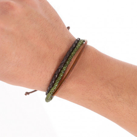 Bracciale con tre cordoni in busta kraft verde e adesivo nuziale personalizzato